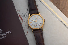 Load image into Gallery viewer, 1953 Patek Philippe Calatrava 18k Yellow gold Reference 96 - Archive Papers