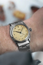 Load image into Gallery viewer, 1954 Rolex Oyster Precision 6222 - Tropical Patina Honey Comb Dial