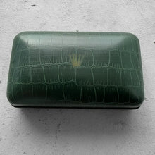 Load image into Gallery viewer, 1954 Rolex Quarter 1/4 Century Gold Eatons 5590 - Box + papers