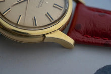 Load image into Gallery viewer, 1962 Omega 18k Solid Gold Constellation Calendar date 14393/94 SC4