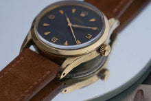 Load image into Gallery viewer, 1964 Rolex Explorer 5506 - 1030 Movement - Black Honey Comb Explorer Dial