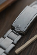 Load image into Gallery viewer, 1965 Rolex Oysterdate Stainless Steel - Stunning Glossy Gilt black dial