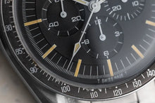 Load image into Gallery viewer, 1966 Omega Speedmaster 105012 with 1039 Bracelet - DOT over 90 - Patina