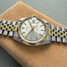 Load image into Gallery viewer, 1966 Rolex Datejust 1600 Two Tone Jubilee Smooth Bezel - Attractive Pie Pan Dial