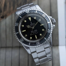Load image into Gallery viewer, 1966 Tudor 7928 Submariner Stainless Steel - Chapter Ring Gilt dial - VI Error