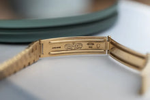 Load image into Gallery viewer, 1970 Rolex President 18k Solid Yellow Gold 6520 - Mesh bracelet