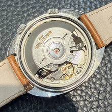 Load image into Gallery viewer, 1970s Jaeger LeCoultre Memovox Speed Beat GT E873