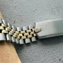 Load image into Gallery viewer, 1971 Rolex Thunderbird Datejust 1625 Jubilee - Razor sharp bezel