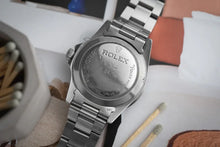 Load image into Gallery viewer, 1976 Rolex 1665 Sea Dweller Attractive Patina - Double Red