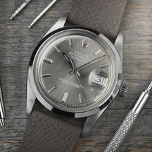 Load image into Gallery viewer, 1976 Rolex Datejust 1600 - Pie Pan Dial – Serviced - Stunning Grey Dial