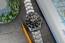 Load image into Gallery viewer, 1978 Rolex Submariner 5513 Stainless Steel