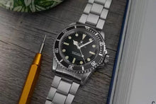 Load image into Gallery viewer, 1978 Rolex Submariner 5513 Stainless Steel