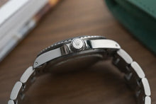 Load image into Gallery viewer, 1981 Rolex 5513 Matte Dial Submariner - Rolex Service!