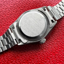 Load image into Gallery viewer, 1990 Rolex President Solid Gold 69069 Factory diamond dial + Ruby Diamond Bezel