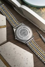 Load image into Gallery viewer, 1995 Breitling 40mm Aerospace F65062 Digital + Analog - Box + Papers – Titanium