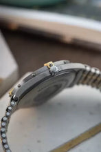 Load image into Gallery viewer, 1995 Breitling 40mm Aerospace F65062 Digital + Analog - Box + Papers – Titanium