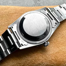 Load image into Gallery viewer, 2001 Rolex Turn O Graph Glossy Black Dial 16264 – Box and Papers – Sharp!