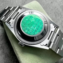 Load image into Gallery viewer, 2004 Rolex Turn O Graph Glossy Black Dial 16264 – Box and Papers – Unpolished