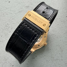 Load image into Gallery viewer, 42mm 18k Rose Gold Hublot 342.0x.2610.lr - Box Papers - Diamond Bezel and Lugs!
