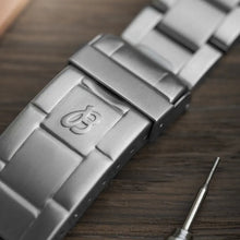 Load image into Gallery viewer, Breitling Navitimer Snowbirds Stainless Steel A13022 - Scarce Breitling bracelet