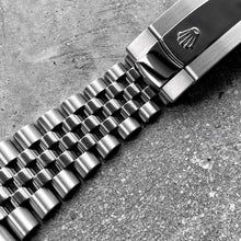 Load image into Gallery viewer, 2018 Rolex 41mm Datejust 126300 Jubilee white dial – Box / Papers - Serviced