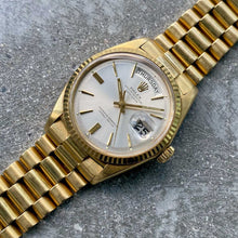 Load image into Gallery viewer, 1968 Rolex President 1803 Pie Pan 'Door Step' Dial in all original condition!