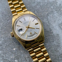 Load image into Gallery viewer, 1968 Rolex President 1803 Pie Pan 'Door Step' Dial in all original condition!
