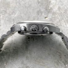 Load image into Gallery viewer, 1970s Heuer Carrera Blue Dial 73653 Chronograph Valjoux 7736