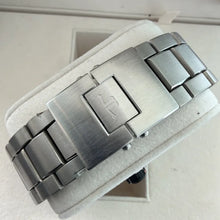 Load image into Gallery viewer, Jaeger LeCoultre Master Compressor Diving GMT Titanium 160.T.05 – Box + Papers
