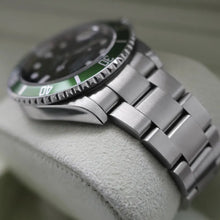 Load image into Gallery viewer, Rolex 16610LV Submariner Kermit Unpolished – NOS New Old Stock Box + Papers