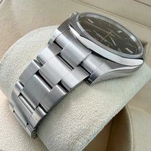 Load image into Gallery viewer, Rolex 39mm Oyster Perpetual 114300 Oyster Blue dial – Box / Papers