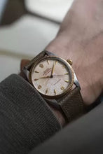 Load image into Gallery viewer, Rolex 5505 Two Tone Gold + Stainless - Tropical Patina Honey Comb Dial- Everest
