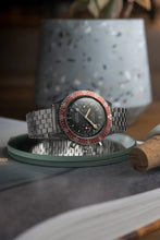 Load image into Gallery viewer, Vintage 1970s Wittnauer Geneve Chronograph 239T Stainless Steel 7004