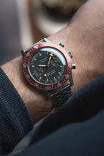 Load image into Gallery viewer, Vintage 1970s Wittnauer Geneve Chronograph 239T Stainless Steel 7004