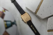 Load image into Gallery viewer, Vintage Cartier Santos Dumont solid 18k Gold 96062 - Extra Plate