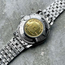 Load image into Gallery viewer, 1990s Jaeger LeCoultre Stainless Automatic Master Control 145.8.89 - Creamy Lume