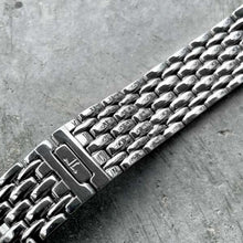 Load image into Gallery viewer, 1990s Jaeger LeCoultre Stainless Automatic Master Control 145.8.89 - Creamy Lume