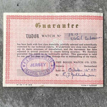 Load image into Gallery viewer, 1966 Glossy Gilt Tudor Submariner 7928 - Box + Papers