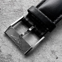 Load image into Gallery viewer, Longines Legend Diver Stainless Steel L3 674 4 Automatic Movement