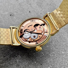 Load image into Gallery viewer, 1966 Solid Gold Omega Constellation 168002 Grand Luxe - Brick Bracelet