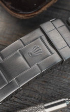 Load image into Gallery viewer, 1998 Rolex 16610 Submariner Swiss Only Dial - Engraved Christopher Wreh Arsenal