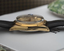 Load image into Gallery viewer, 1980 Rolex 1550 Date 18K fluted bezel - Gold Plated case - Unpolished