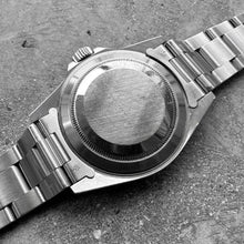 Load image into Gallery viewer, 1999 Rolex 14060 Submariner Unpolished - Box / Papers - Swiss Only