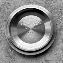 Load image into Gallery viewer, 1999 Rolex 14060 Submariner Unpolished - Box / Papers - Swiss Only