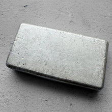 Load image into Gallery viewer, 10 oz Engelhard .999 Silver Poured bar Neat Serial 133555
