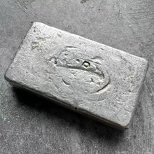 Load image into Gallery viewer, 10 oz Engelhard .999 Silver Poured bar 5 digit Serial - Double Stamped Error!

