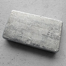Load image into Gallery viewer, 10 oz Engelhard .999 Silver Poured bar - 5 digit serial number
