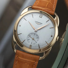 Load image into Gallery viewer, 1949 Longines Calibre 27M - 18k yellow Gold - Fancy claw lugs
