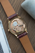 Load image into Gallery viewer, 1952 Omega Constellation 2652SC Cal 354 - 18k Rose Gold Deluxe - Arrow Markers
