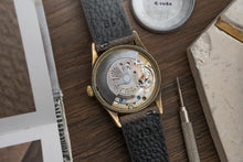 Load image into Gallery viewer, 1958 Rolex Oyster Perpetual 5506 - Tropical Patina Honey Comb Explorer Dial
